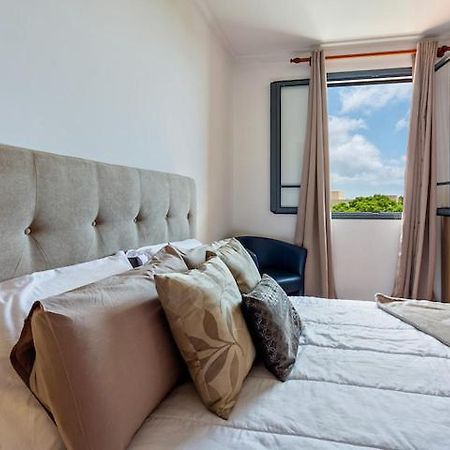 Mcr Funchal Lägenhet Exteriör bild